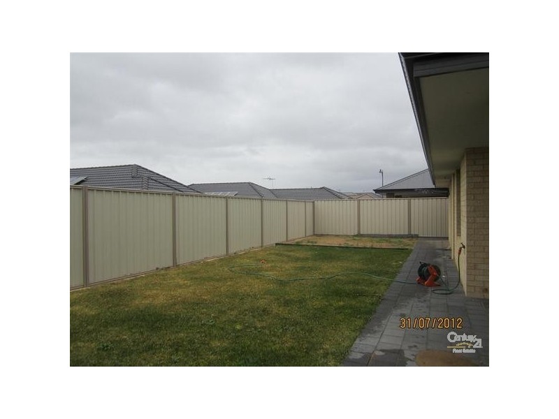 4 Lastovo Lane, Secret Harbour WA 6173