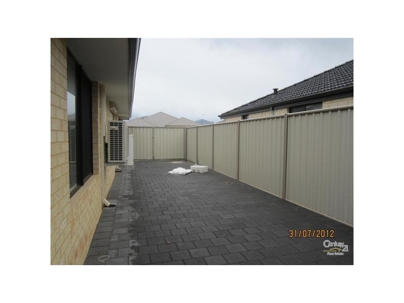 4 Lastovo Lane, Secret Harbour WA 6173