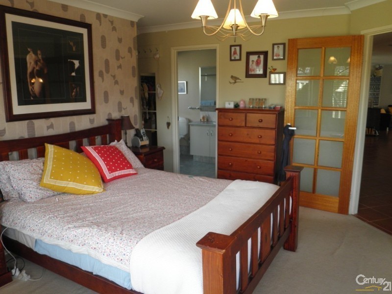 74 Baltimore Gardens, Port Kennedy WA 6172