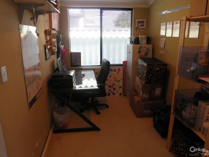 74 Baltimore Gardens, Port Kennedy WA 6172