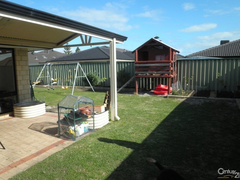74 Baltimore Gardens, Port Kennedy WA 6172
