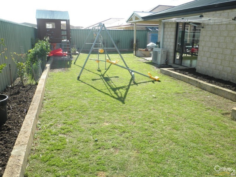 74 Baltimore Gardens, Port Kennedy WA 6172