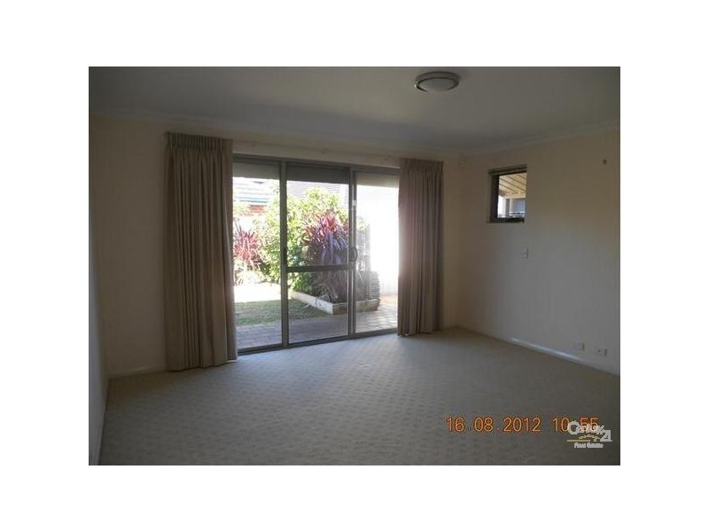 6 Oceanrunner Boulevard, Shoalwater WA 6169