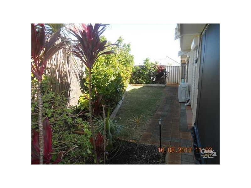 6 Oceanrunner Boulevard, Shoalwater WA 6169