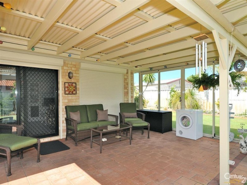 196 Fendam Street, Warnbro WA 6169