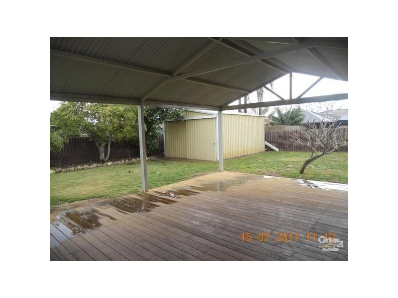 9 Tobago Place, Safety Bay WA 6169