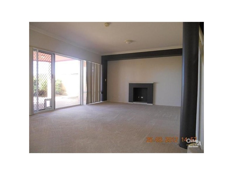 4 Wave Cove, Port Kennedy WA 6172