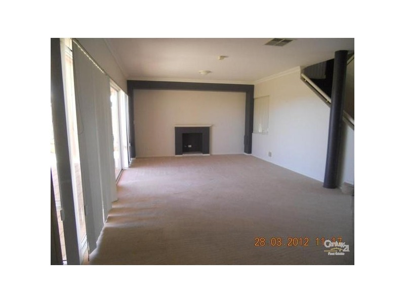 4 Wave Cove, Port Kennedy WA 6172