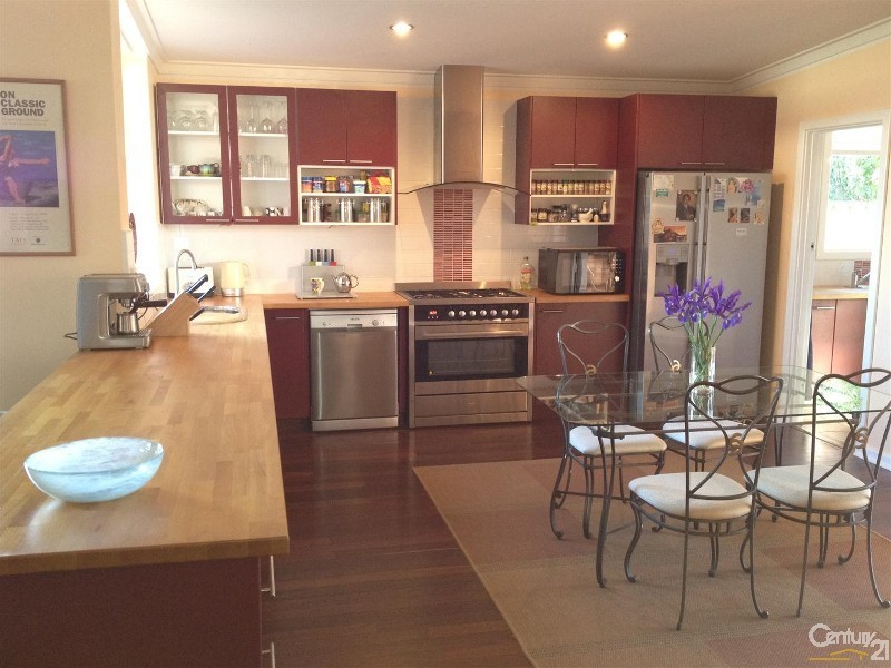 1 Delphinus Place, Rockingham WA 6168