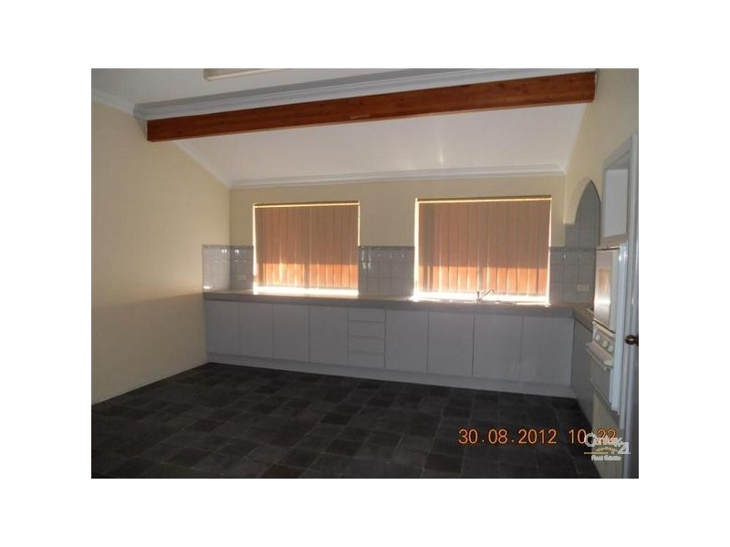 27 St Andrews Loop, Cooloongup WA 6168