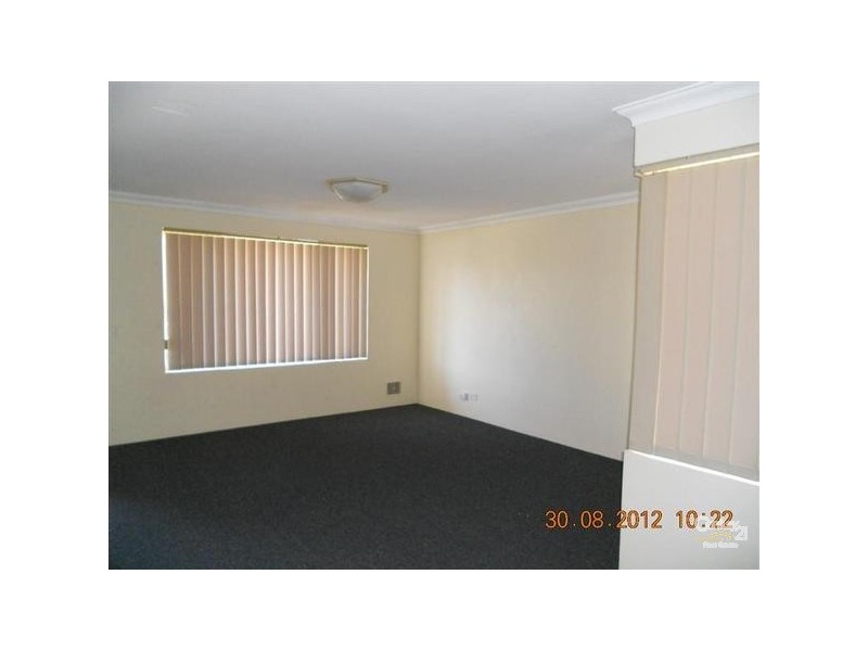 27 St Andrews Loop, Cooloongup WA 6168