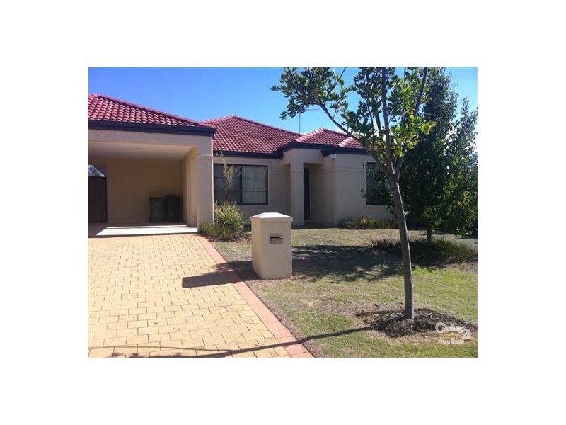 4 Curlewis Drive, Baldivis WA 6171