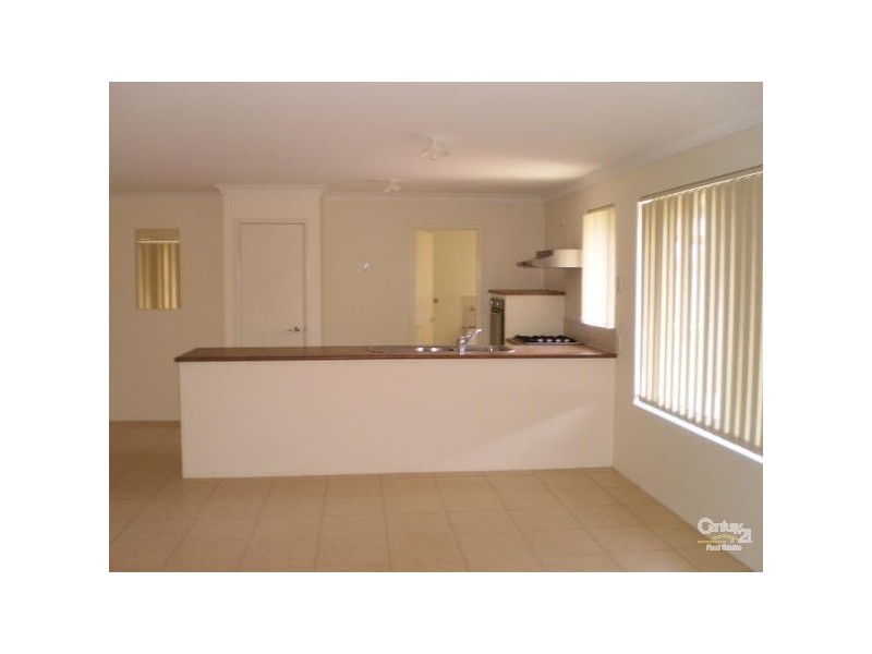 4 Curlewis Drive, Baldivis WA 6171