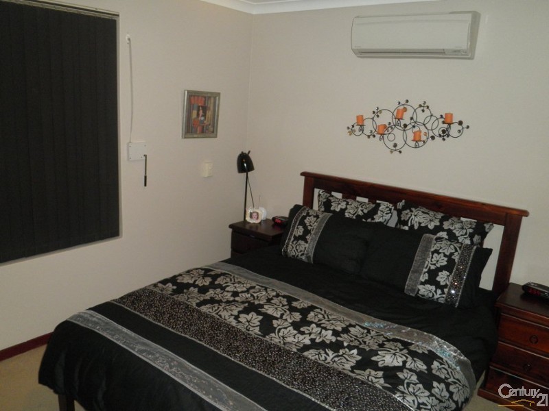 7 Gidgi Way, Waikiki WA 6169