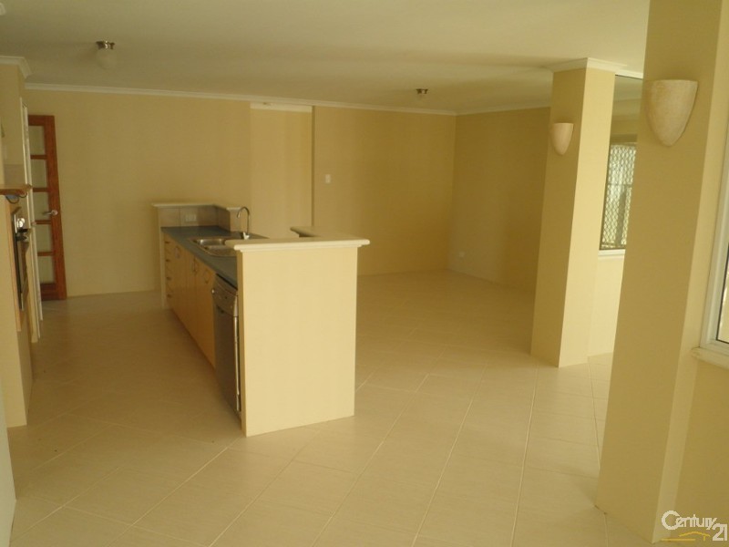 5 Uist Close, Port Kennedy WA 6172
