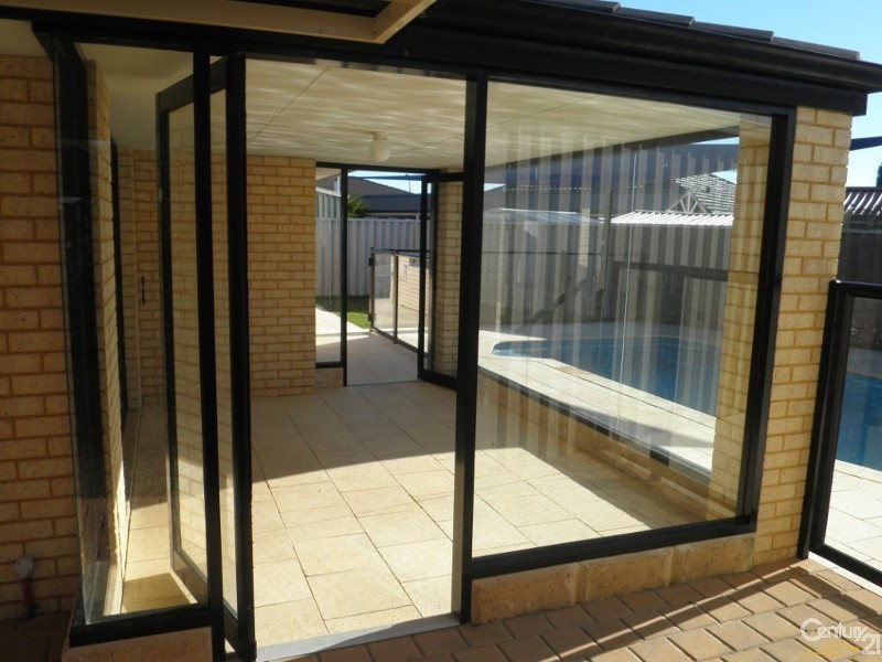 5 Uist Close, Port Kennedy WA 6172
