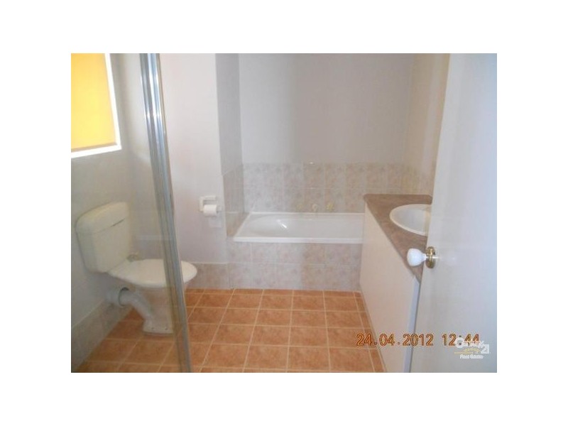 11/4 Marlo Place, Waikiki WA 6169