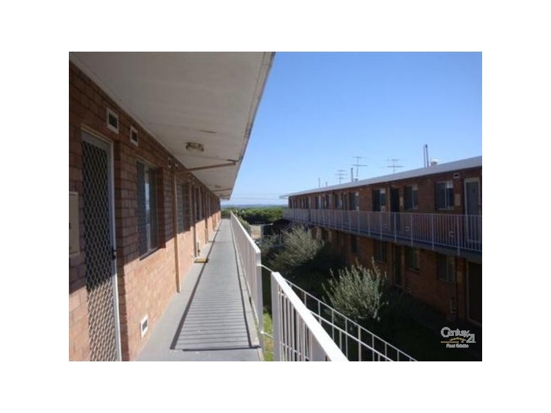 25/76 Kent Street, Rockingham WA 6168