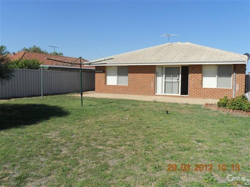 3 Rennes Lane, Port Kennedy WA 6172