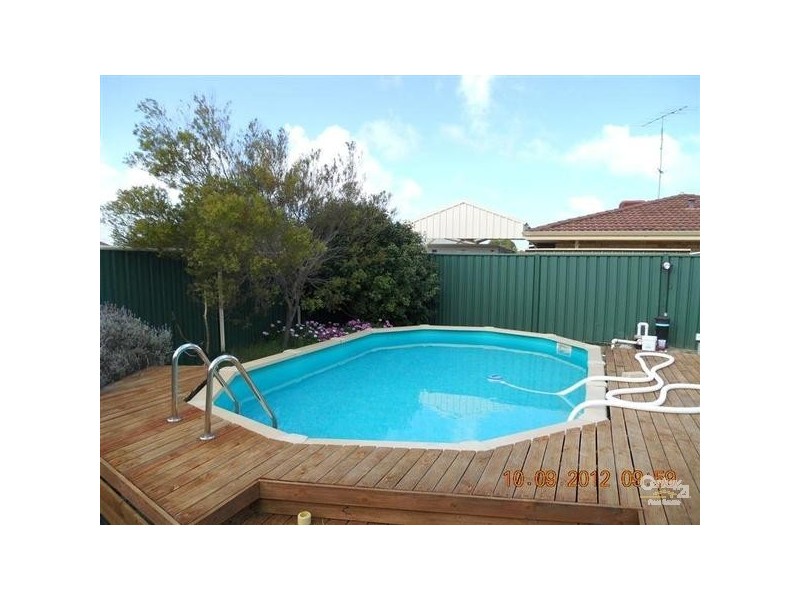 1 Mizzen Court, Waikiki WA 6169