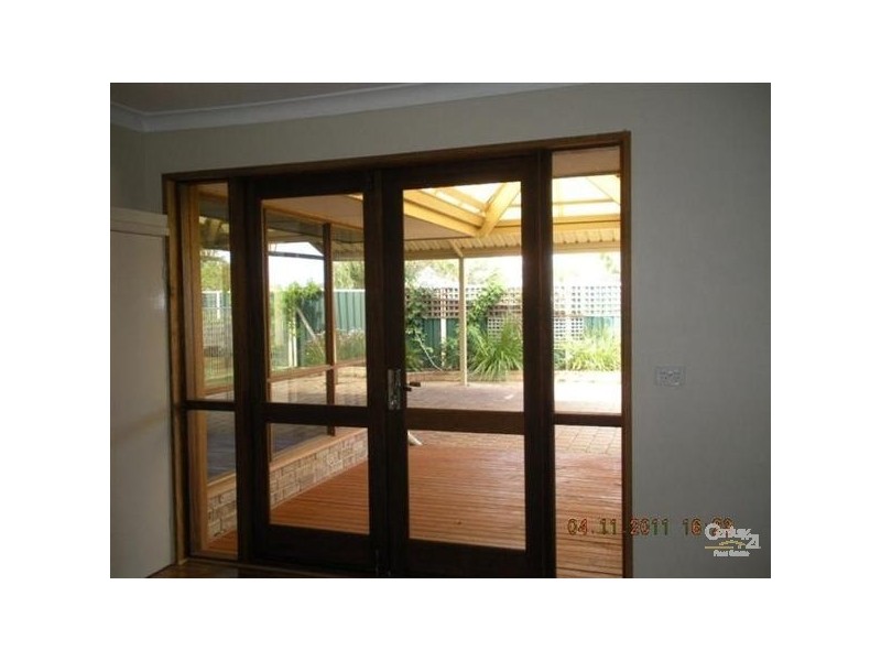 1 Mizzen Court, Waikiki WA 6169