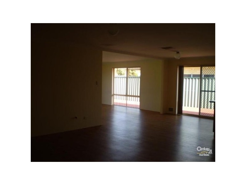 5 Brussels Circuit, Port Kennedy WA 6172