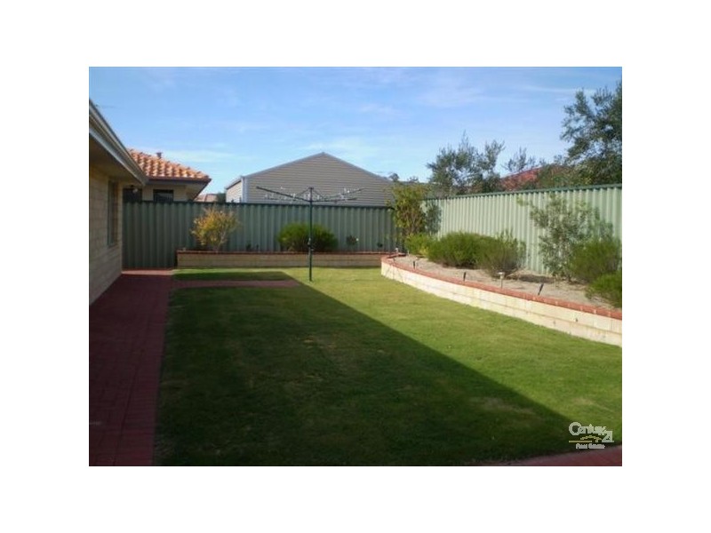 5 Brussels Circuit, Port Kennedy WA 6172