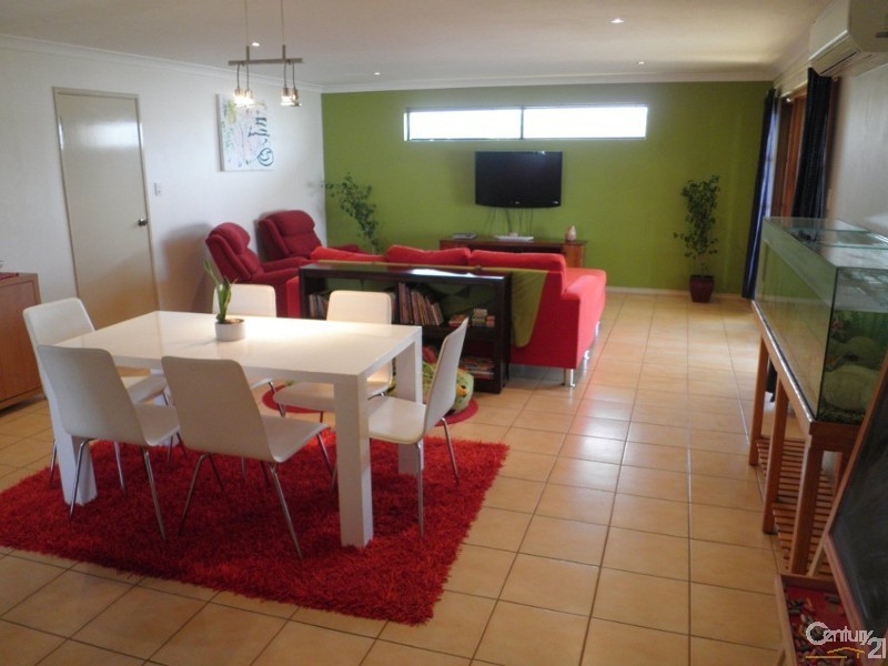 4 Skipjack Way, Warnbro WA 6169