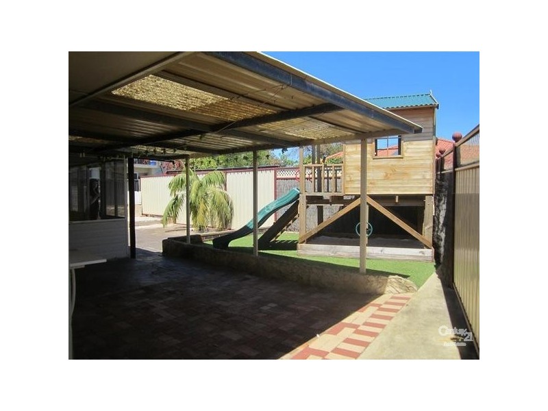 4a Gosforth Court, Safety Bay WA 6169