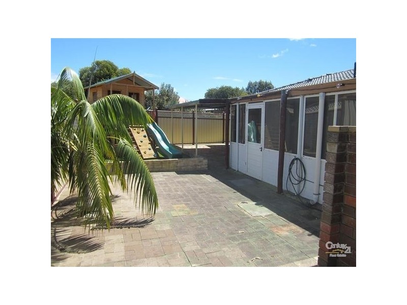 4a Gosforth Court, Safety Bay WA 6169