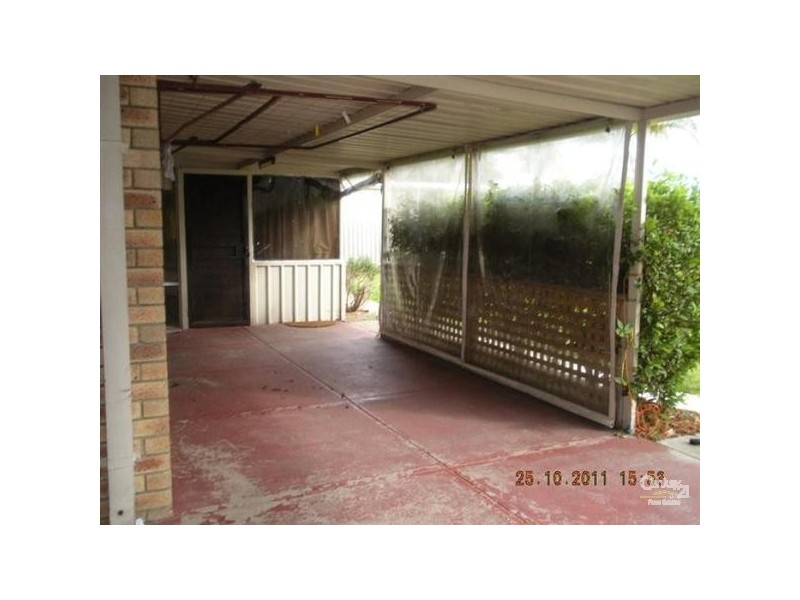 8 Breaden Drive, Cooloongup WA 6168
