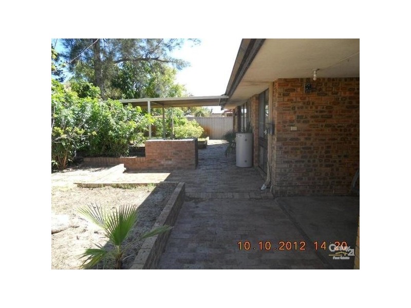 127 Malibu Road, Safety Bay WA 6169