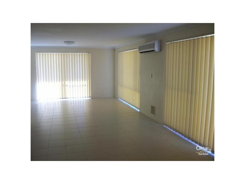 4 Sorrento Turn, Secret Harbour WA 6173