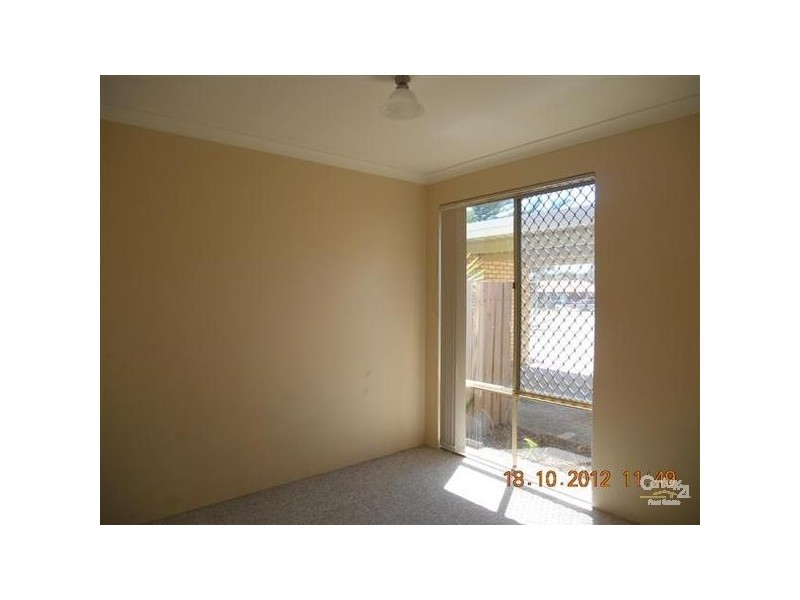 17/6 Hawkins Street, Rockingham WA 6168