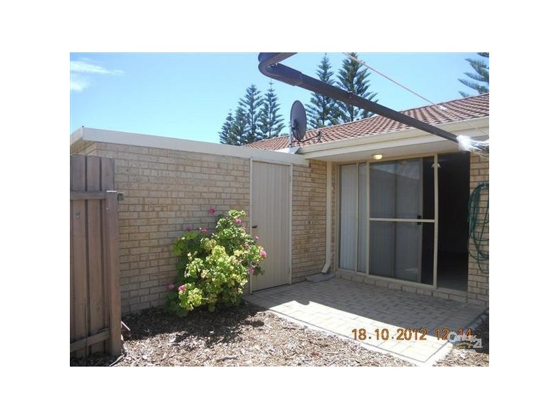 17/6 Hawkins Street, Rockingham WA 6168