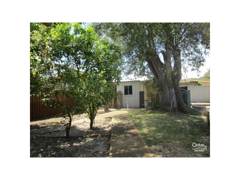 28 Griggs Way, Rockingham WA 6168