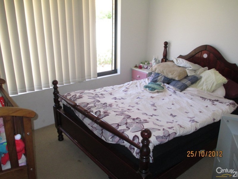 6 Waterfront Parkway, Shoalwater WA 6169