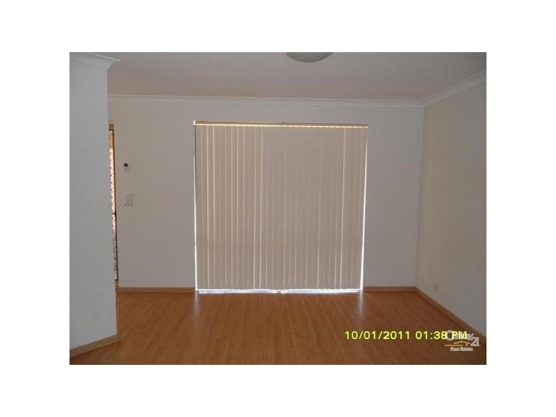 10 Labyrinth Street, Waikiki WA 6169