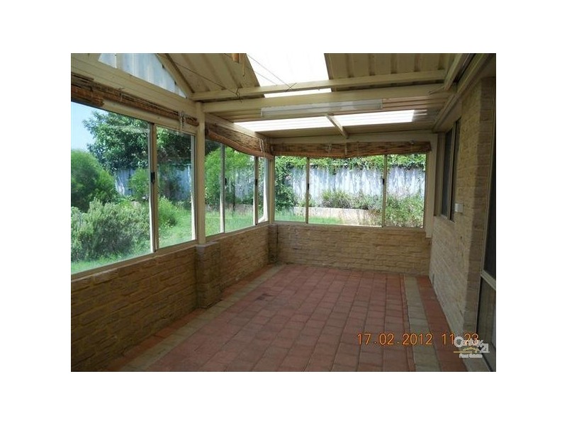 25 Shelton Street, Waikiki WA 6169