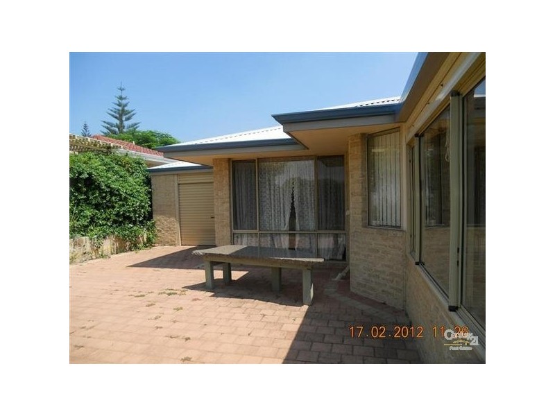 25 Shelton Street, Waikiki WA 6169