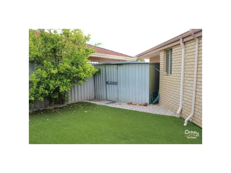 3 Camm Place, Waikiki WA 6169