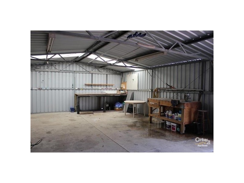 3 Camm Place, Waikiki WA 6169