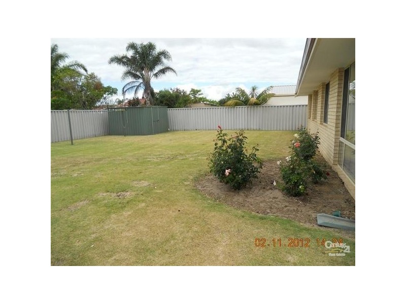 17 St Ettienne Gardens, Port Kennedy WA 6172