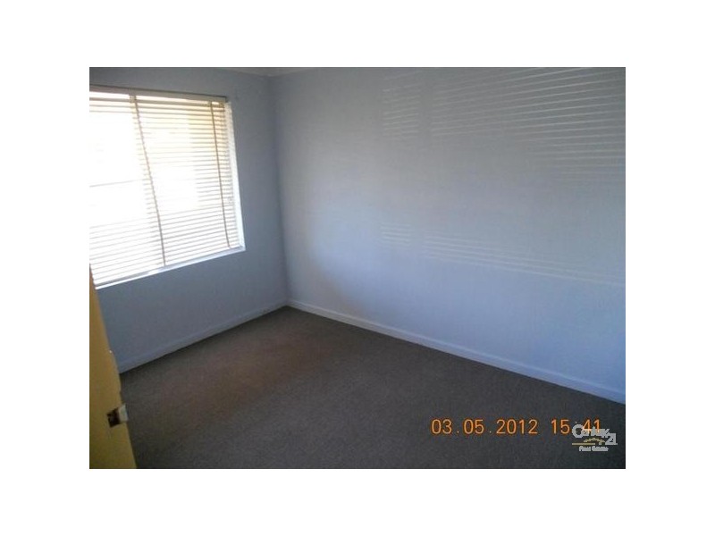 5/4 Afon Avenue, Shoalwater WA 6169