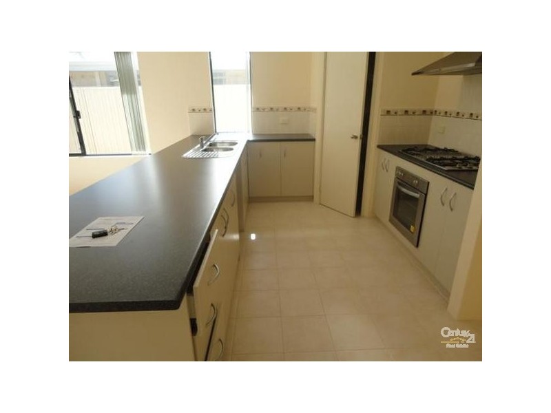 5 Lavinia Crescent, Secret Harbour WA 6173