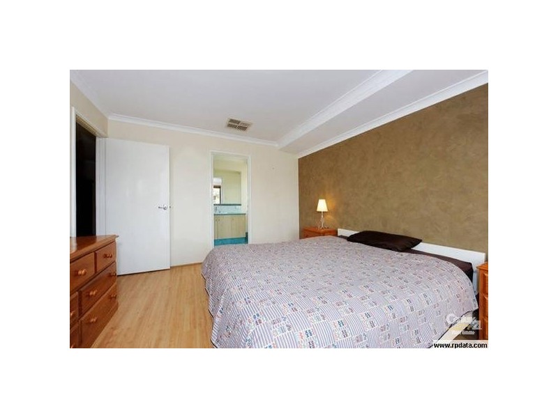 96 Fisher Street, Rockingham WA 6168