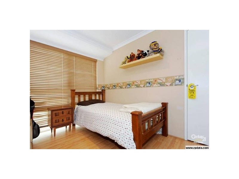 96 Fisher Street, Rockingham WA 6168