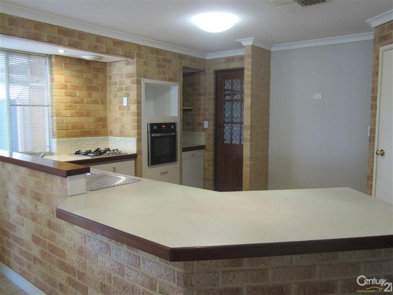 41 Montebourg Meander, Port Kennedy WA 6172