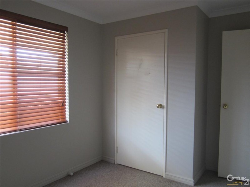 41 Montebourg Meander, Port Kennedy WA 6172