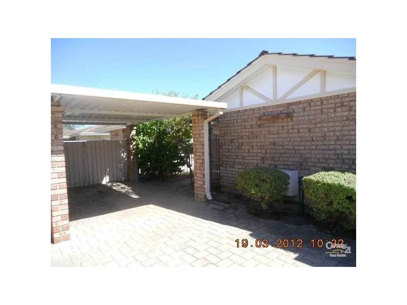 6/8 Merope Close, Rockingham WA 6168